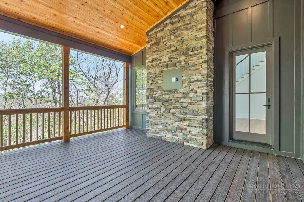 536 Boone Ridge Lane Property Photo 11