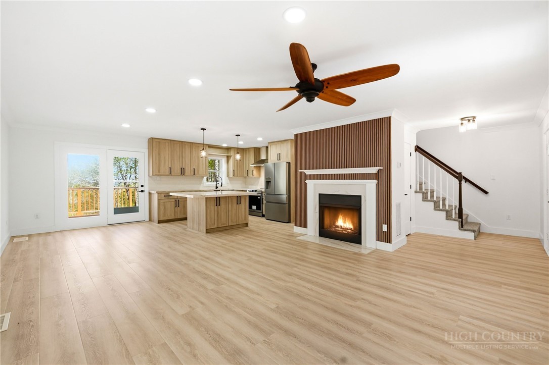 120 Wintergreen Way Property Photo 8