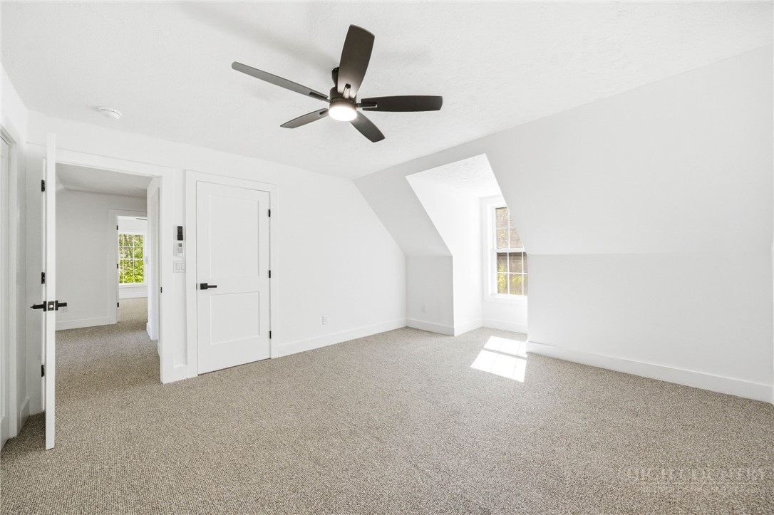 120 Wintergreen Way Property Photo 24