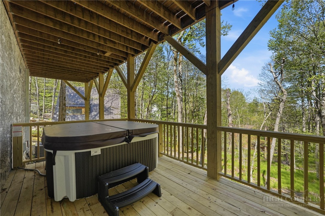 120 Wintergreen Way Property Photo 34