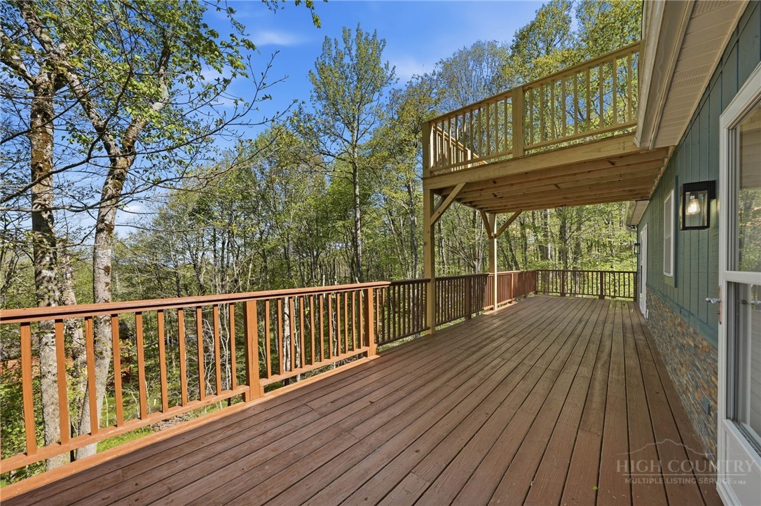 120 Wintergreen Way Property Photo 39