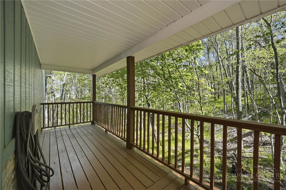 120 Wintergreen Way Property Photo 40