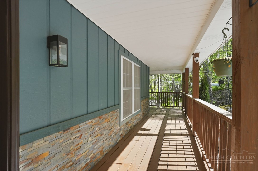 120 Wintergreen Way Property Photo 41