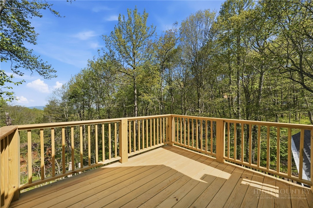 120 Wintergreen Way Property Photo 41