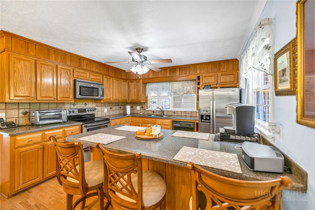 346 Piney Creek Road Property Photo 8