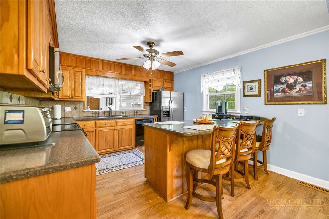 346 Piney Creek Road Property Photo 10