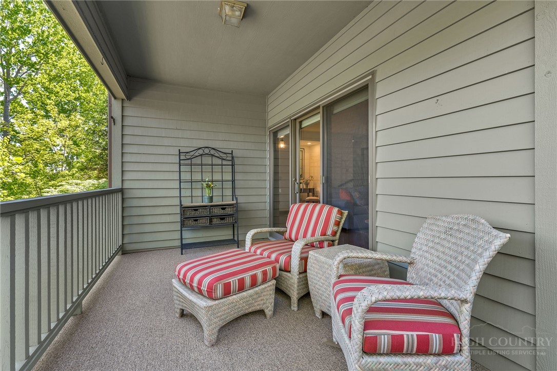 140 Manor View Lane 1 Property Photo 10