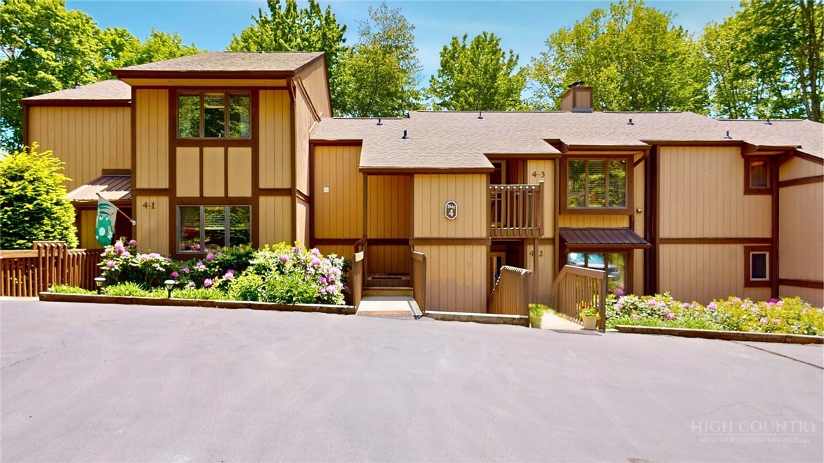 250 Ridgeview Road 4-3 Property Photo 4