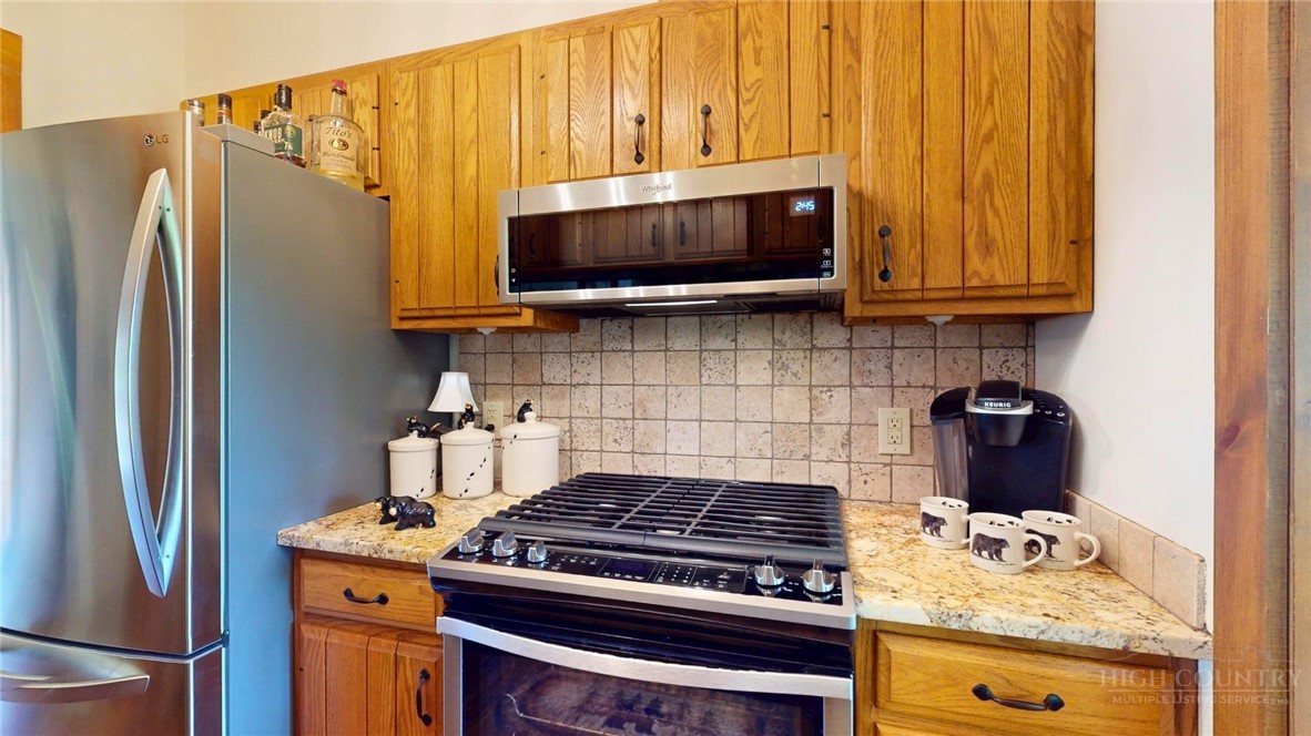 250 Ridgeview Road 4-3 Property Photo 8