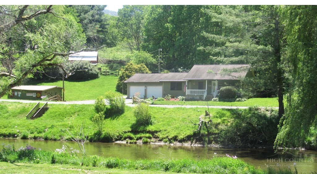 805 Ed Little Road Property Photo 1