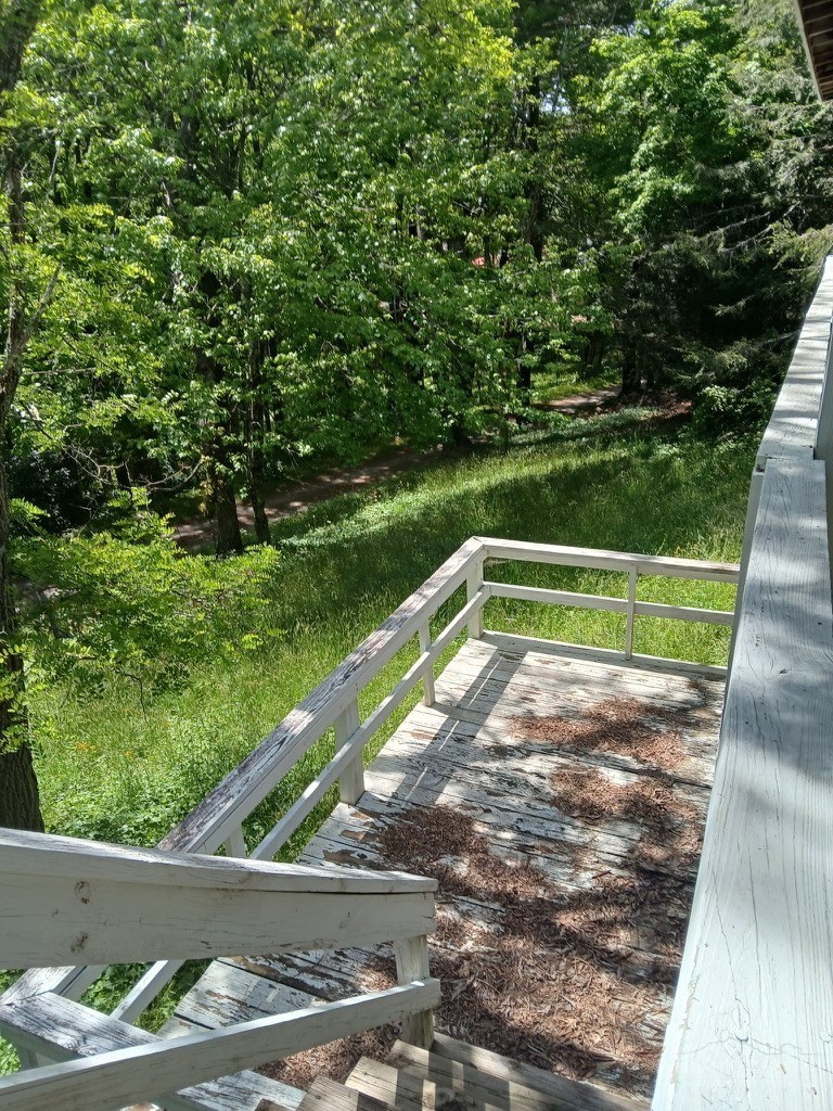 32 Powderhorn Lane Property Photo 14