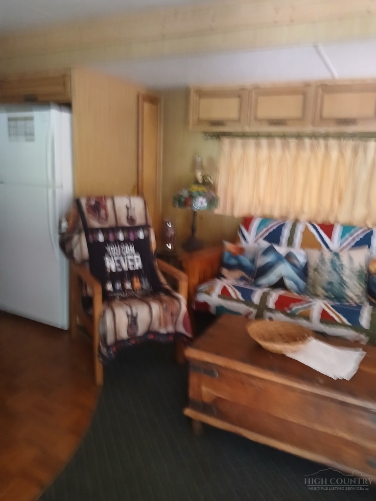 32 Powderhorn Lane Property Photo 18