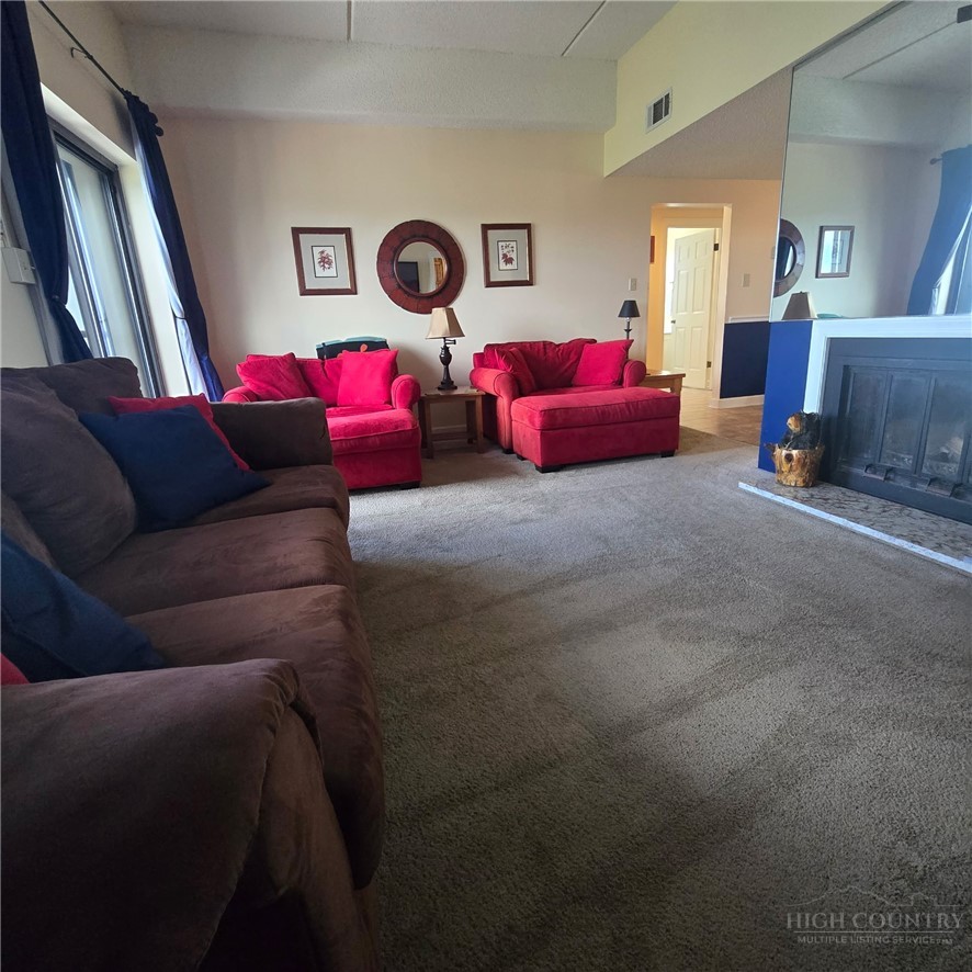 303 Sugar Top Drive 2212 Property Photo 13