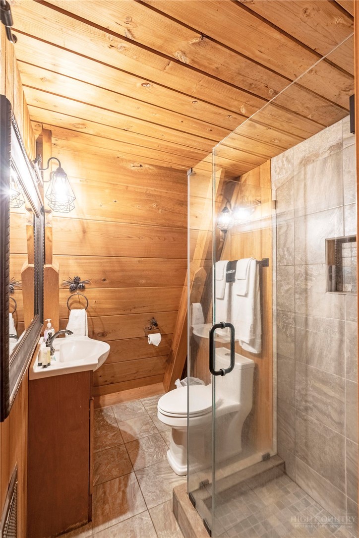 268 Cherry Property Photo 21