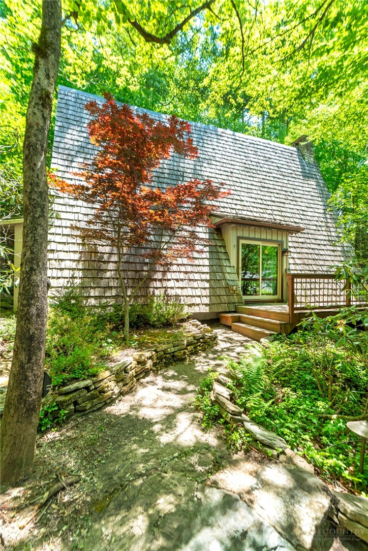 268 Cherry Property Photo 27