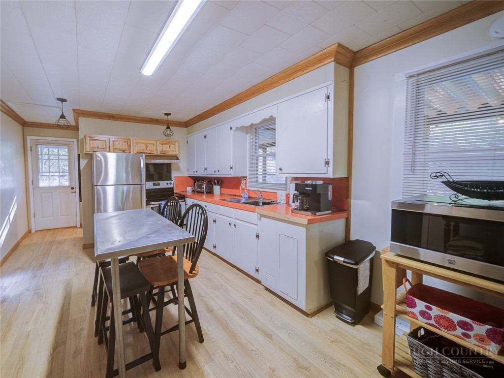 1471 Bamboo Road Property Photo 5