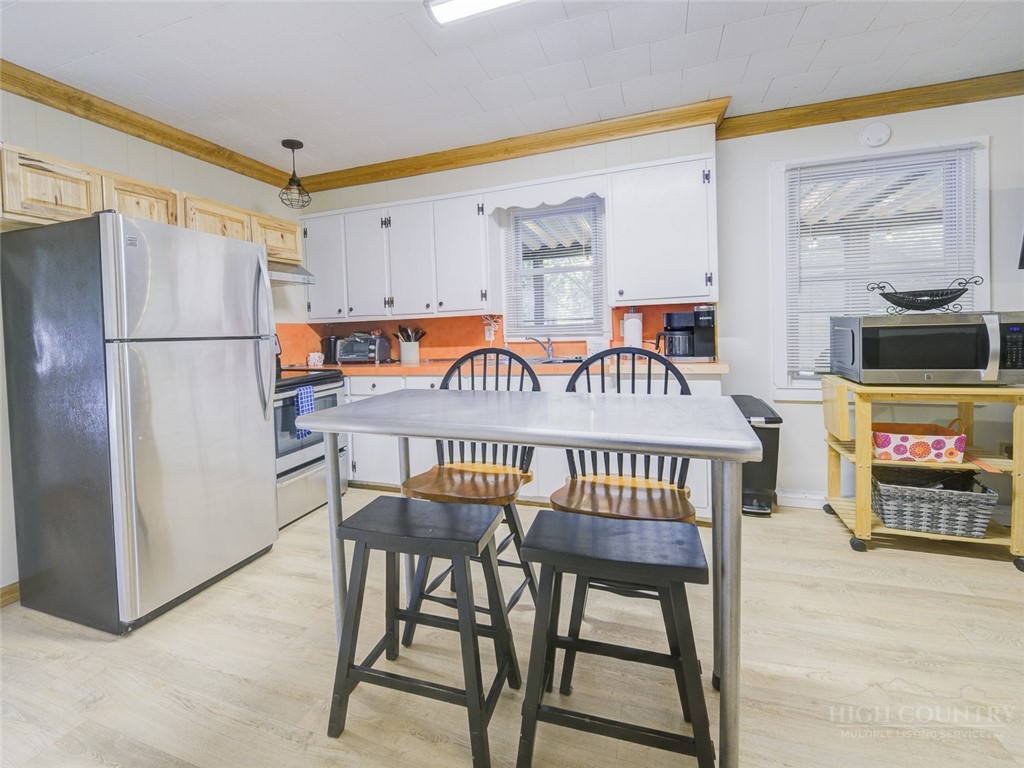 1471 Bamboo Road Property Photo 7
