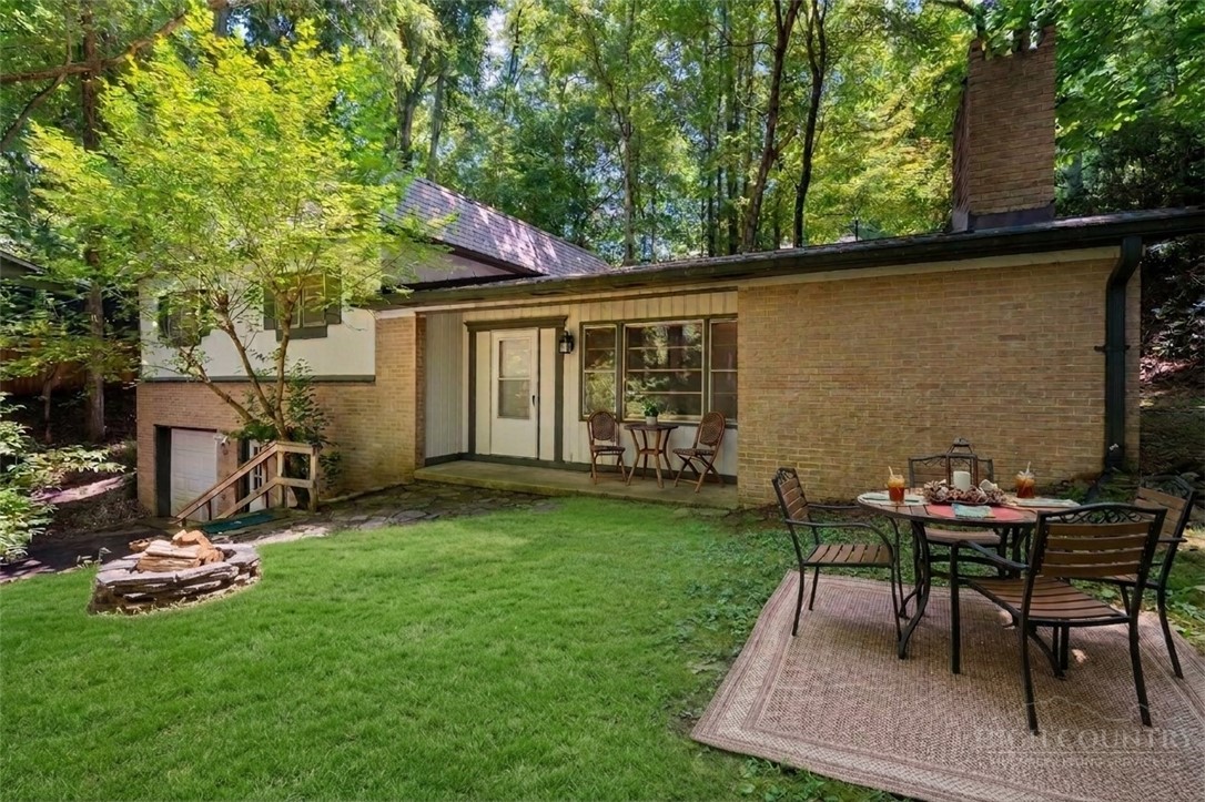 121 Horseshoe Drive Property Photo 1