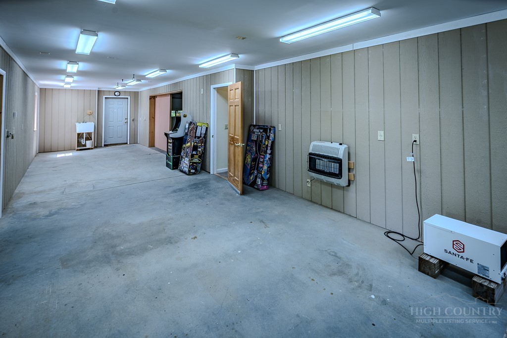 173 Laurel Brook Road Property Photo 33