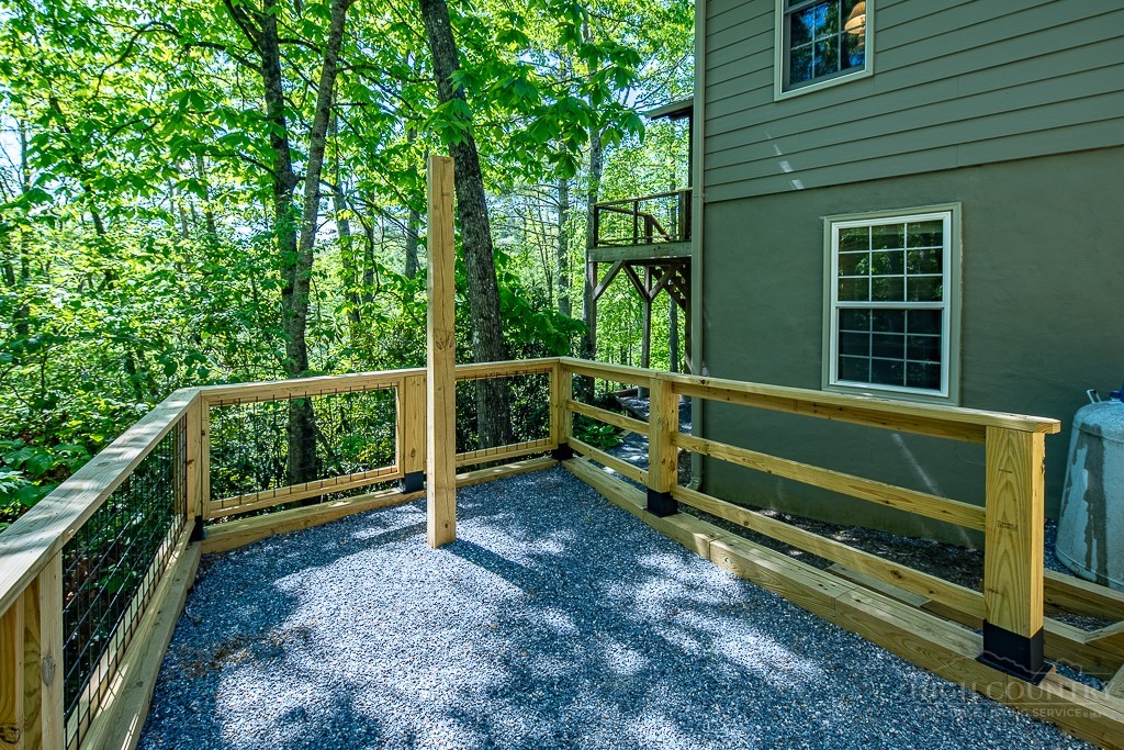 173 Laurel Brook Road Property Photo 37