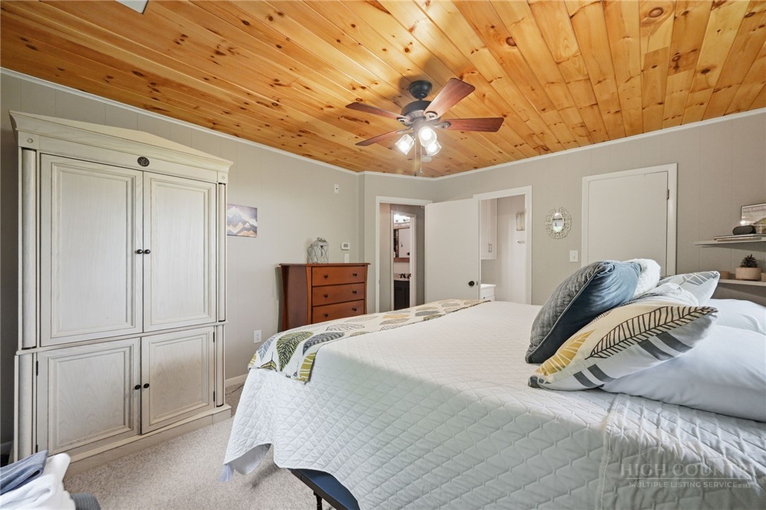 1410 Beech Mountain Parkway Property Photo 13
