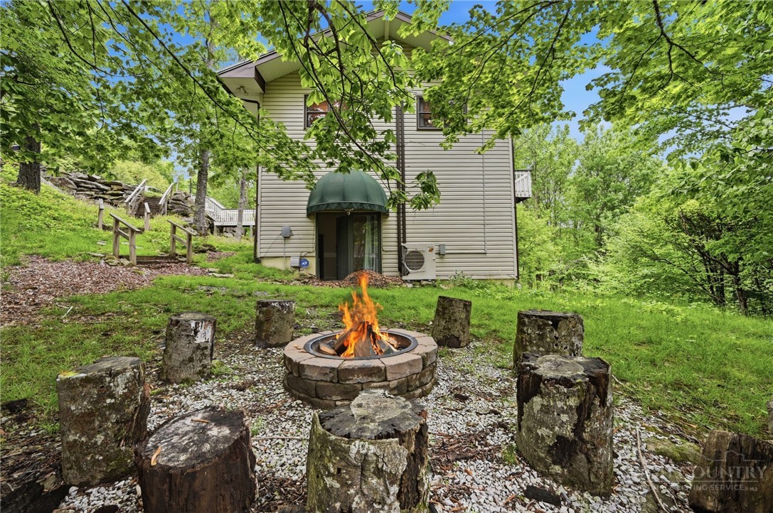 1410 Beech Mountain Parkway Property Photo 32