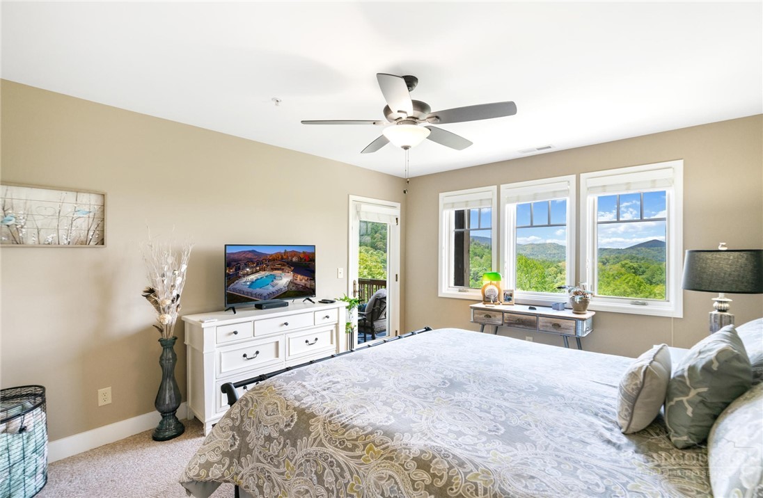 942 Ridge Haven Parkway R1211 Property Photo 20
