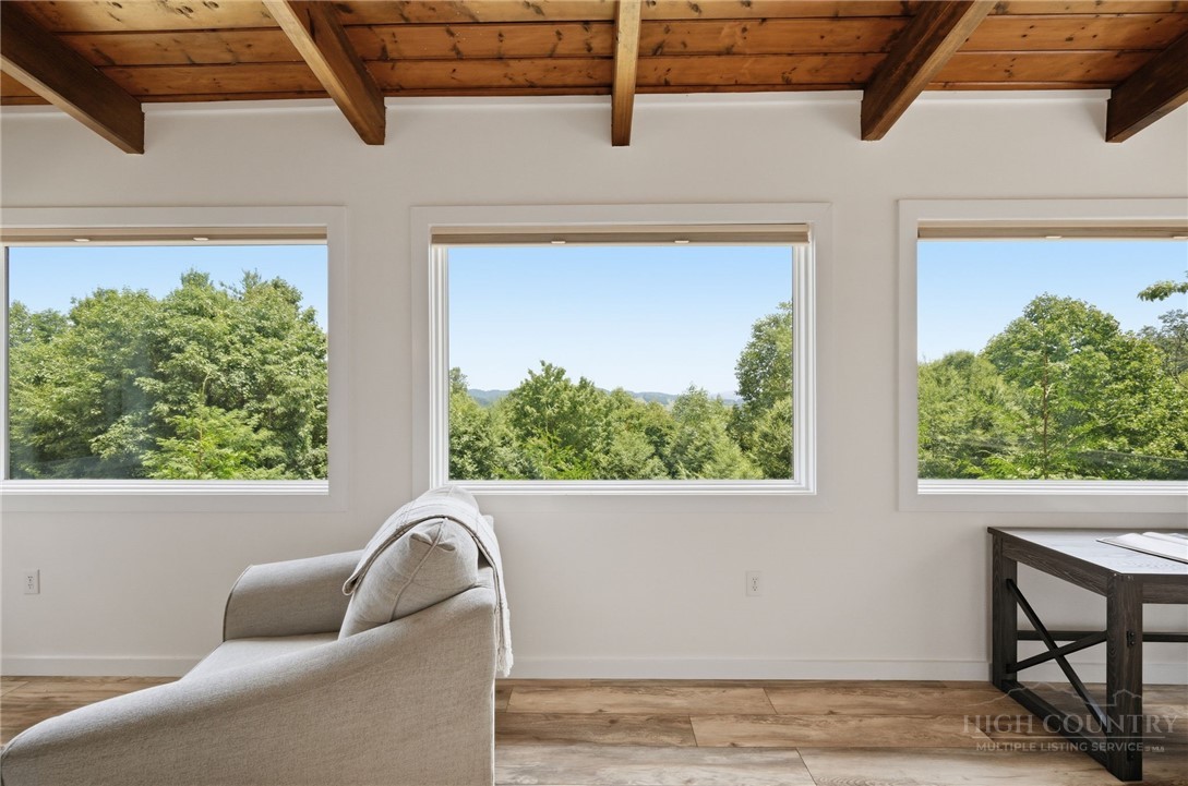 107 Glen View Road Property Photo 18