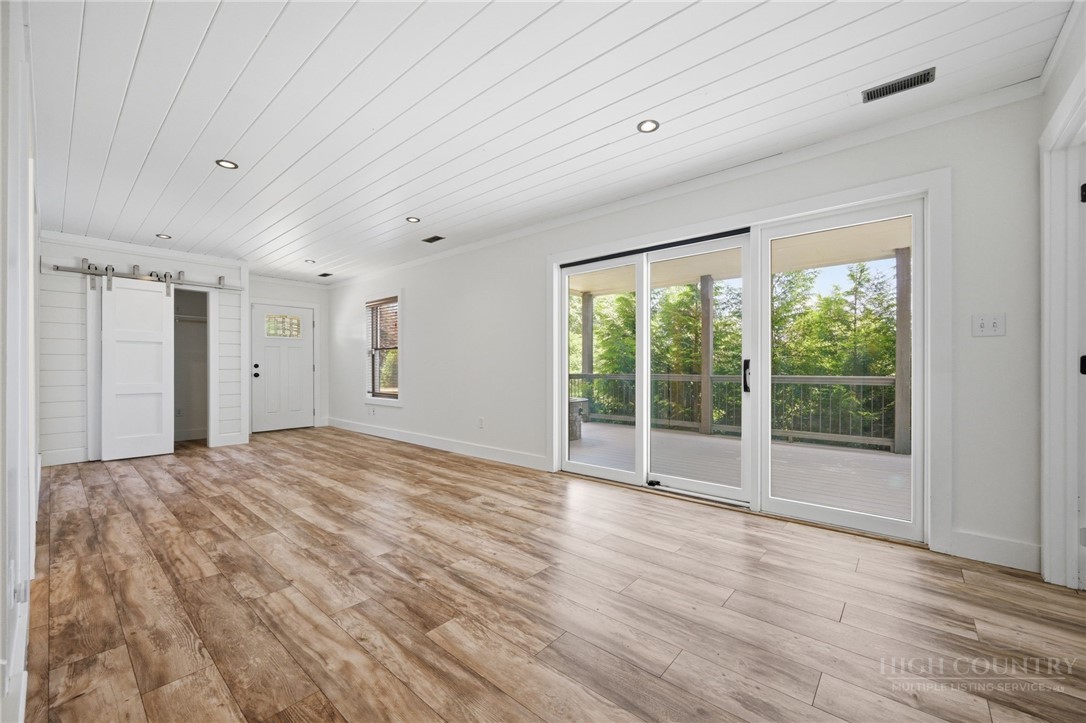 107 Glen View Road Property Photo 32