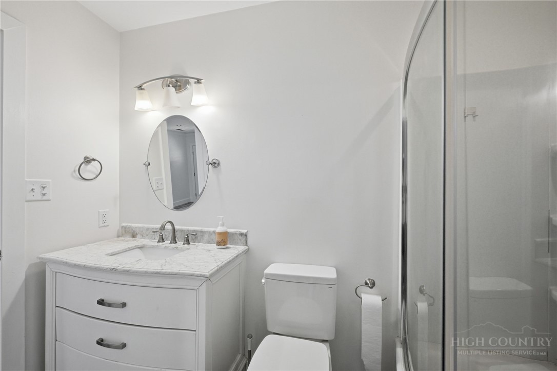 107 Glen View Road Property Photo 37