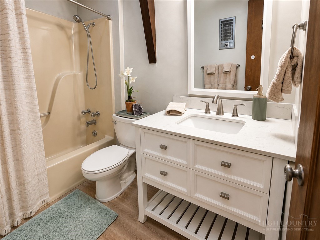 76 Creekside Drive A Property Photo 12