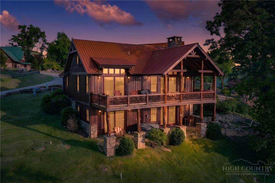 10 Eaglewood Trail Property Photo 1