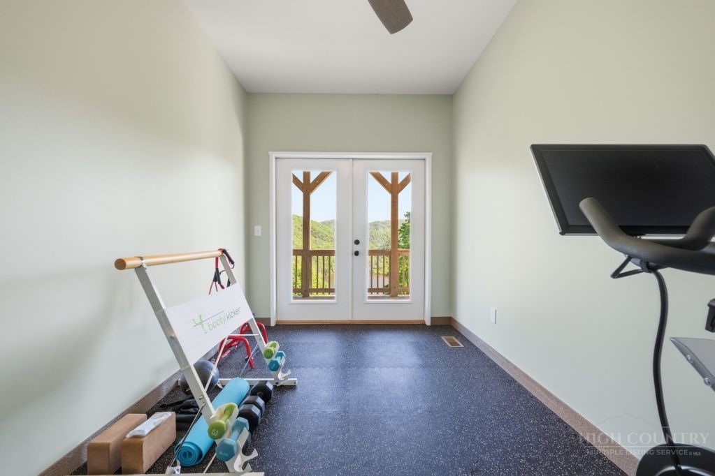 683 Lakeridge Drive Property Photo 37