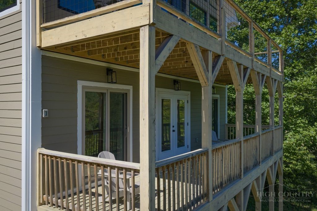 683 Lakeridge Drive Property Photo 40
