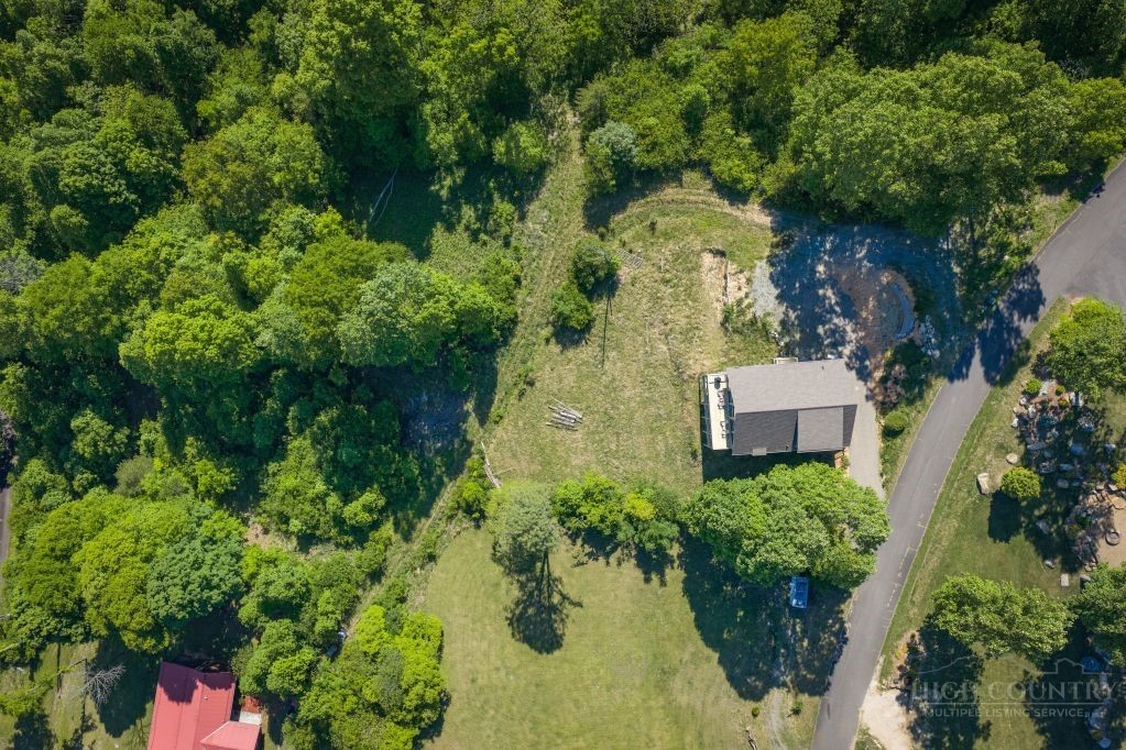 683 Lakeridge Drive Property Photo 45