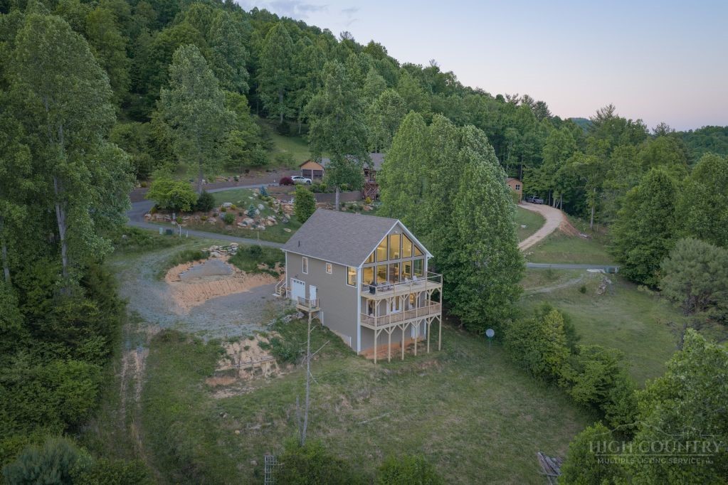 683 Lakeridge Drive Property Photo 46