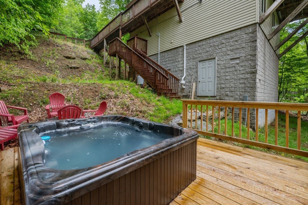 114 Aster Trail Property Photo 28