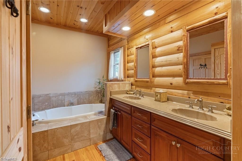 258 Gabriel Way Property Photo 22