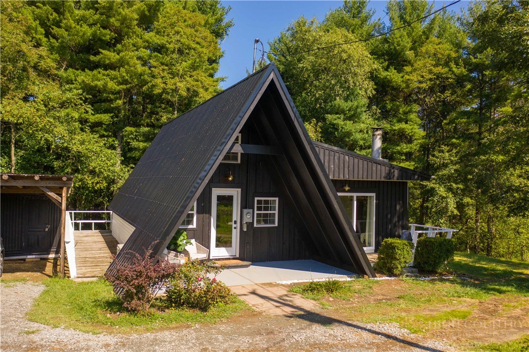 74 Winter Circle Circle Property Photo 1