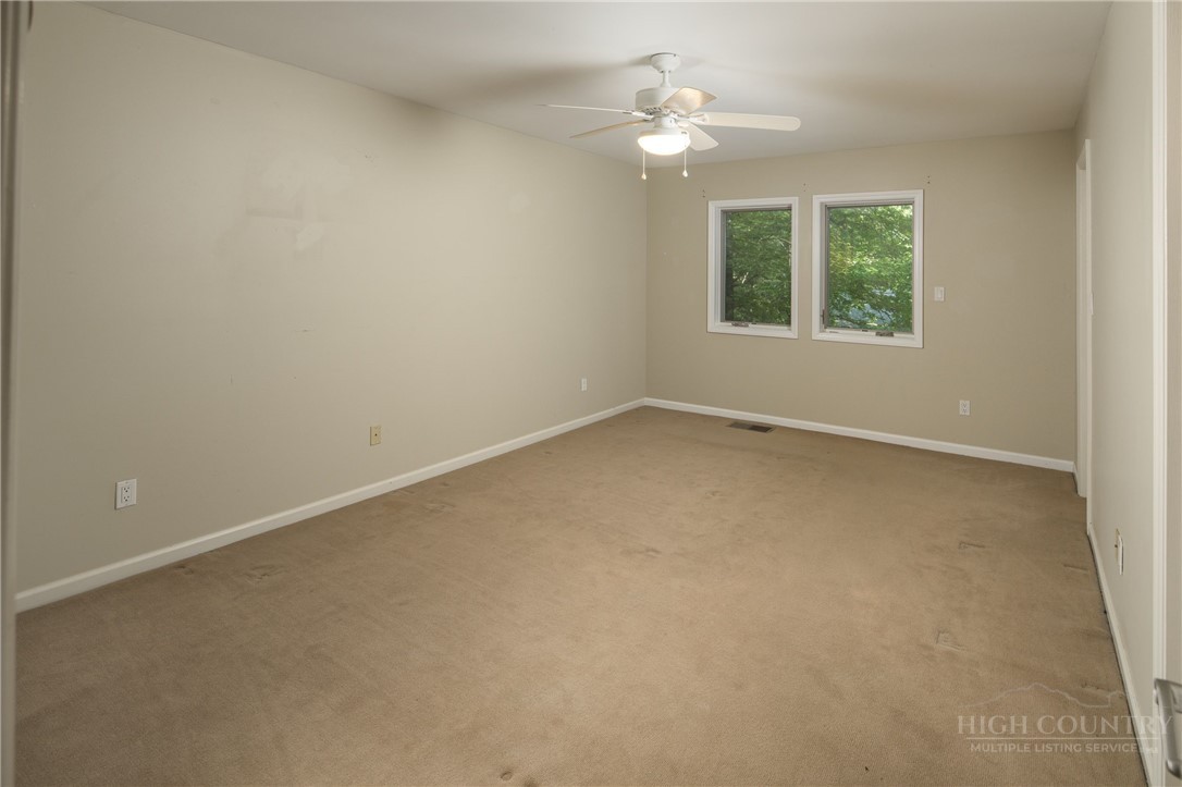 263 Cobble Creek Lane Property Photo 22