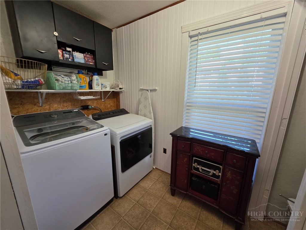 490 Cranberry Street Property Photo 33