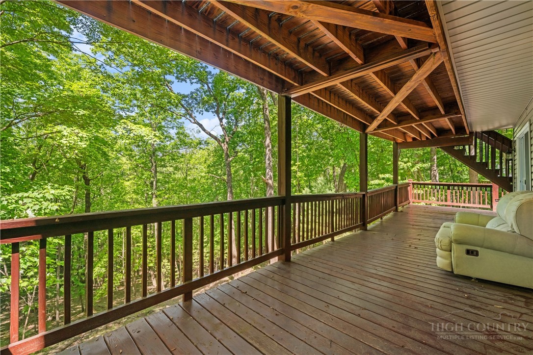 467 E Horse Shoe Ridge Road Property Photo 20