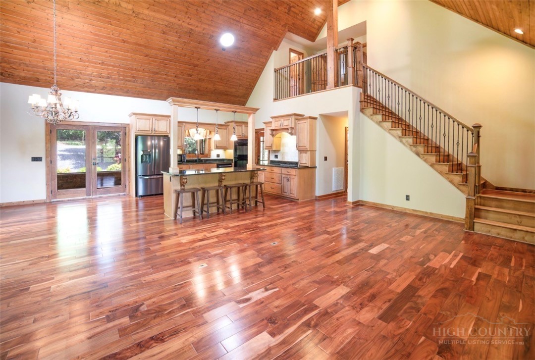 555 High Knolls Road Property Photo 10