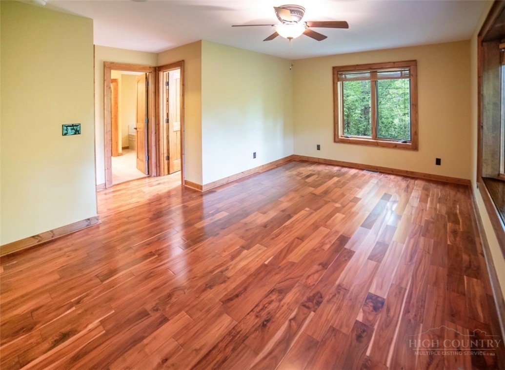 555 High Knolls Road Property Photo 18