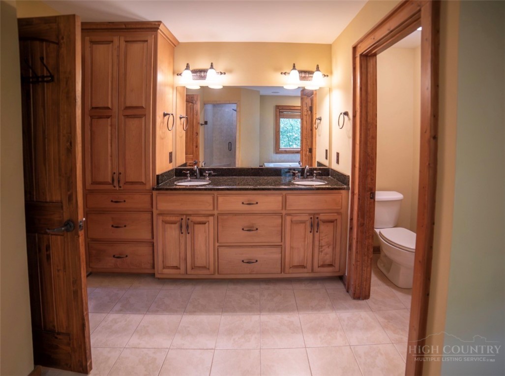 555 High Knolls Road Property Photo 21