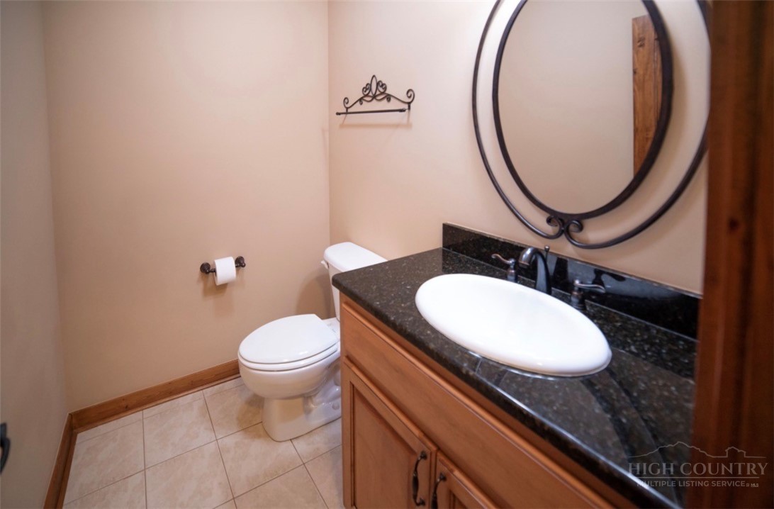 555 High Knolls Road Property Photo 22