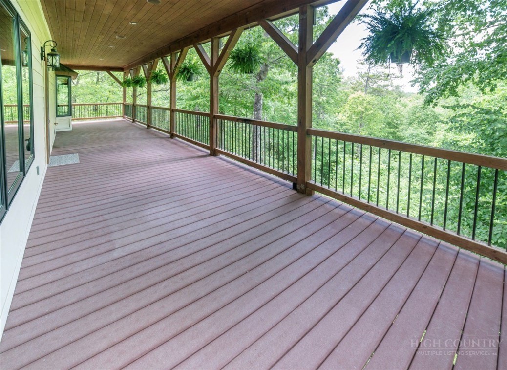 555 High Knolls Road Property Photo 33