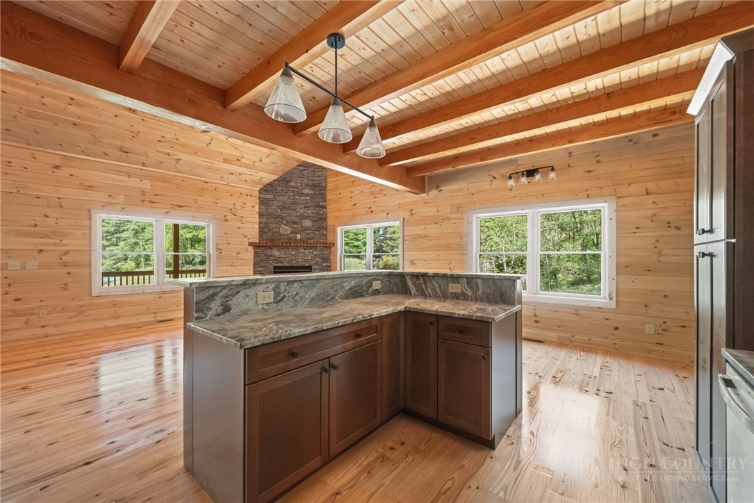 167 Apple Cove Road Property Photo 10