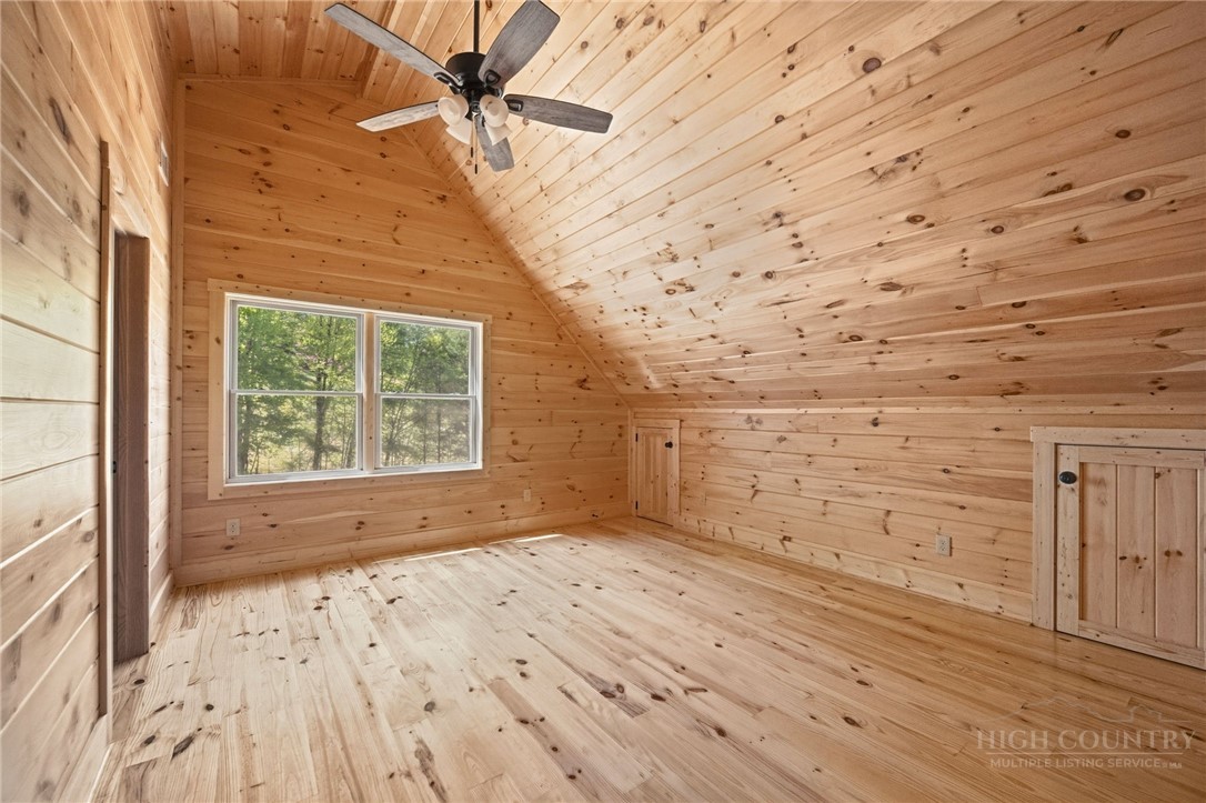 167 Apple Cove Road Property Photo 28