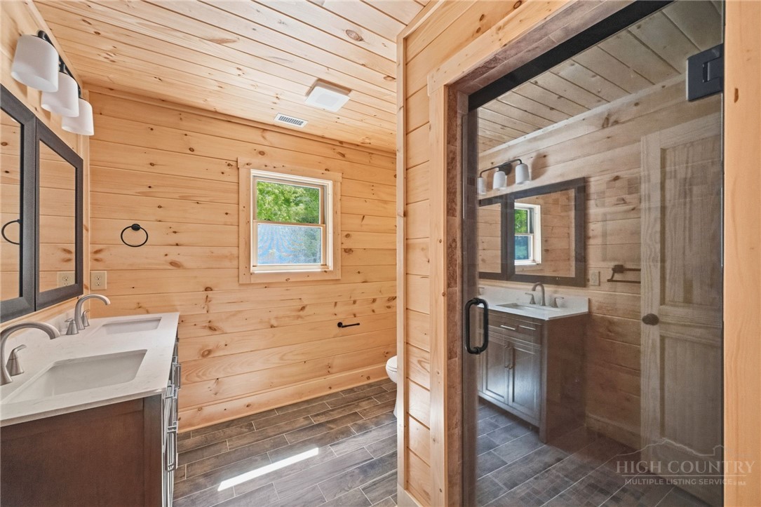 167 Apple Cove Road Property Photo 31